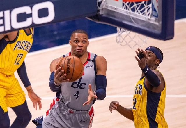 并通过转会 并通过转会