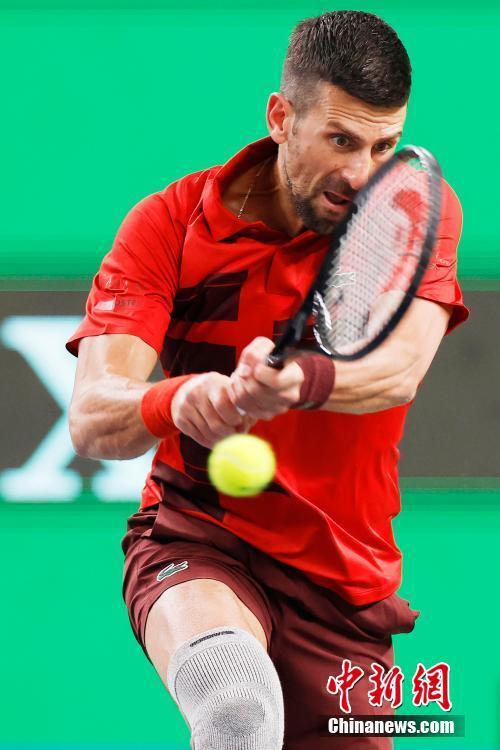 对于詹姆斯 对于詹姆斯