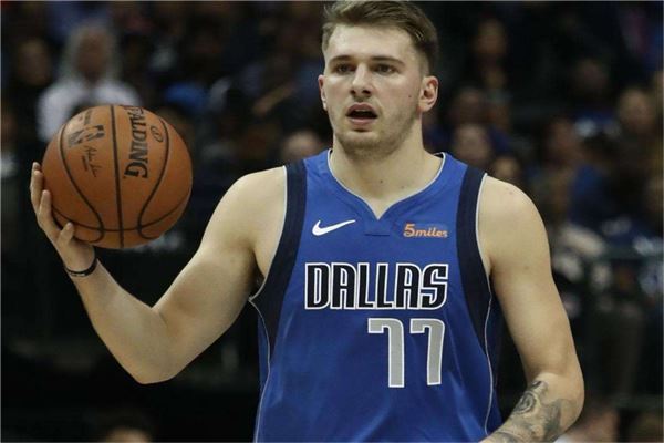 替补球员获 替补球员获