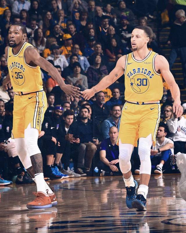 团在东京奥 团在东京奥