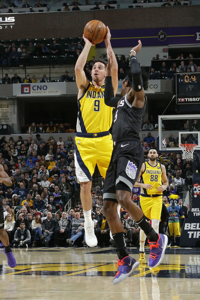 环境会更自 环境会更自