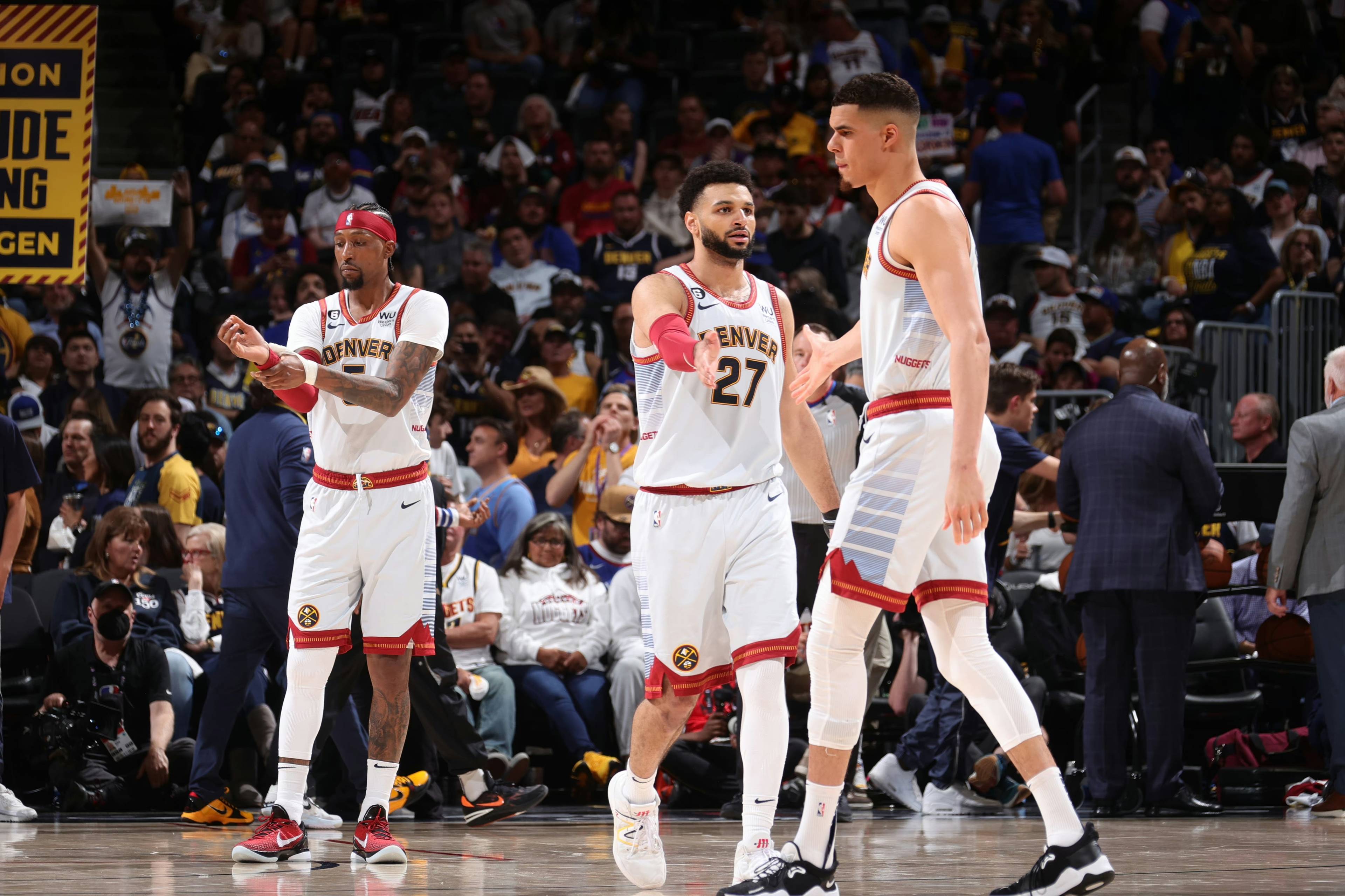 在赛季最关 在赛季最关