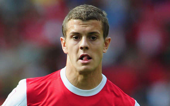 两者共同完 两者共同完